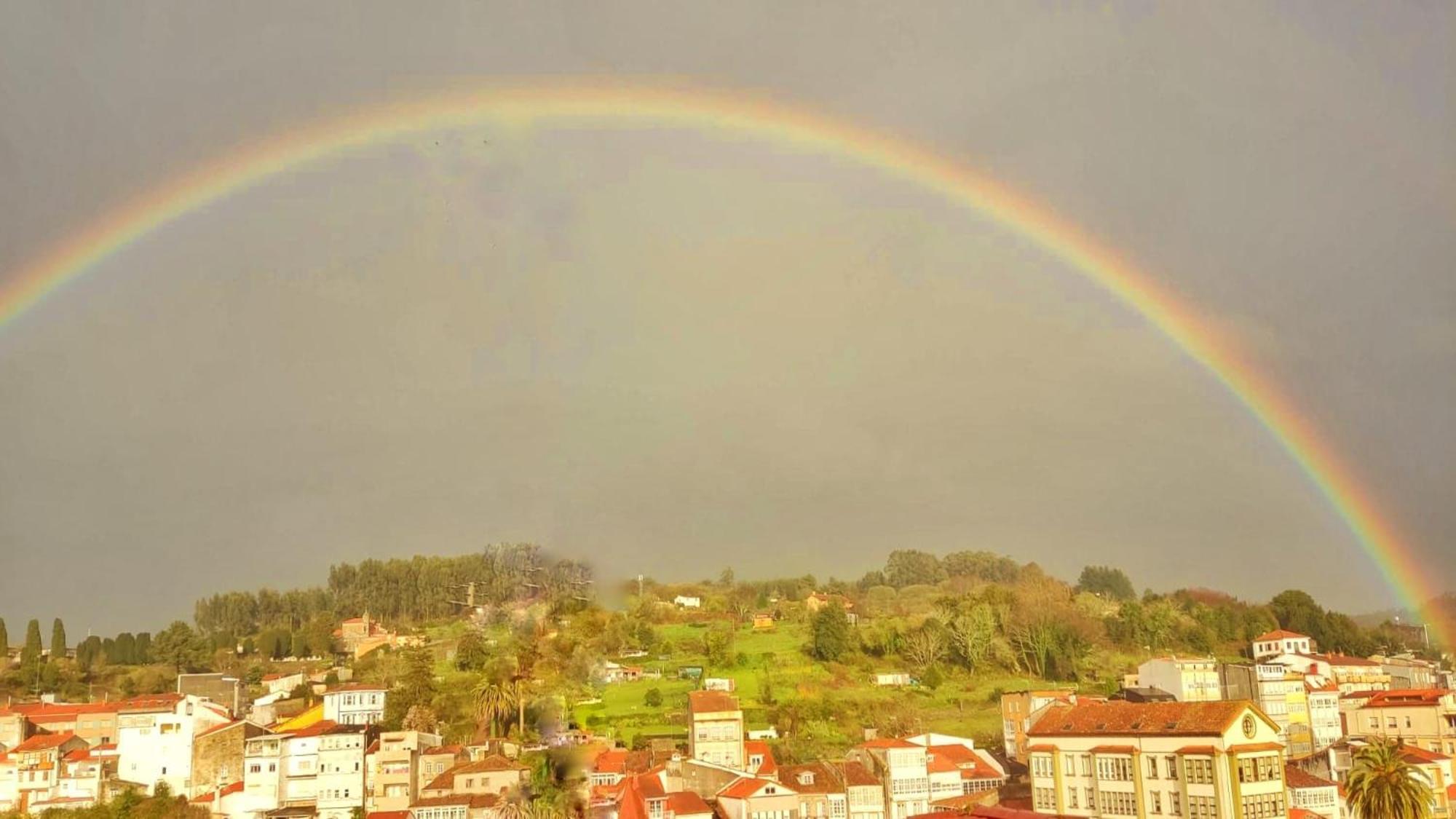 Apartamento Arcoiris Betanzos Exterior photo